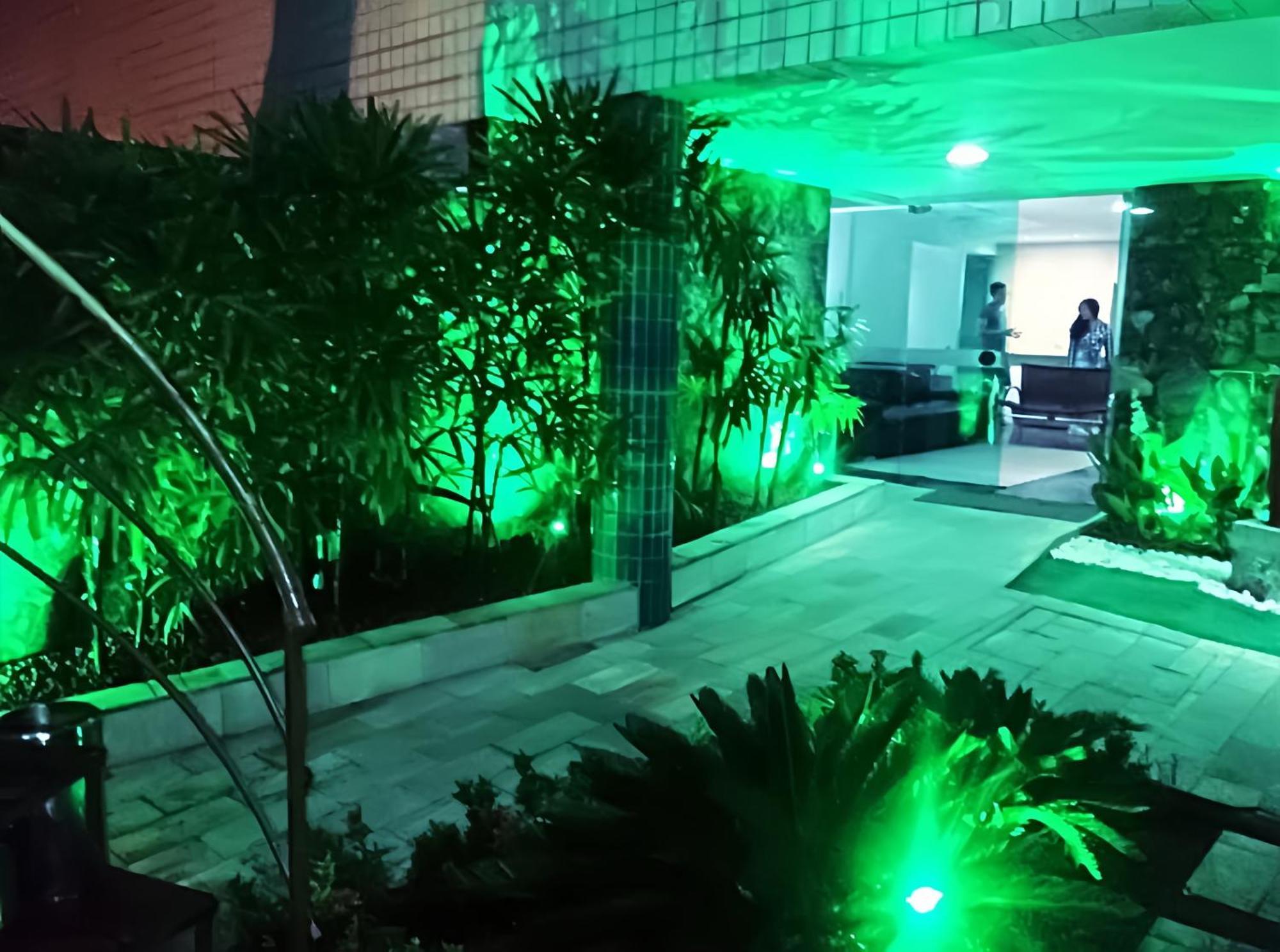 Flat Piscina No Rooftop Aluguel Temporada Em Recife Esterno foto